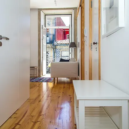 Liiiving In | Blue Flower