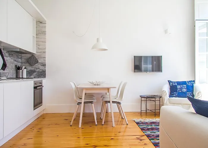 公寓 Liiiving In | Blue Flower