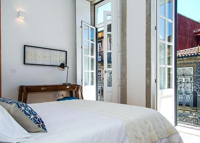 Apartment Liiiving In | Blue Flower *