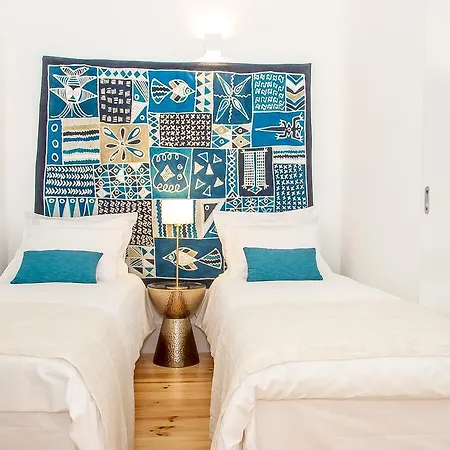 Apartament Liiiving In | Blue Flower *